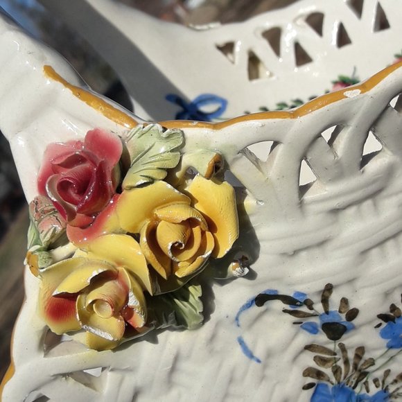 Vintage Capodimonte Basket Ceramic Decor Italian - Picture 10 of 14